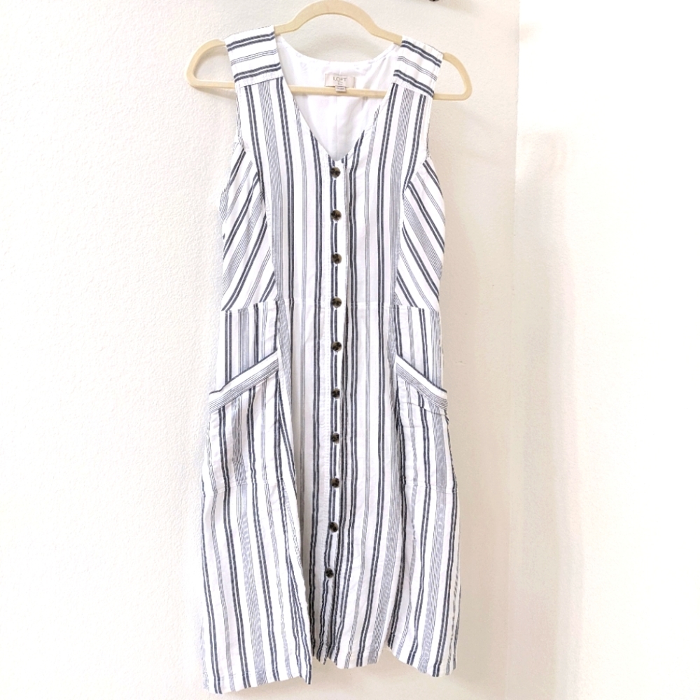 Loft Outlet Petite 10 Striped Button up sleeveless dress with pockets